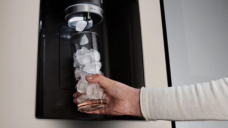 얼음 정수기 냉장고, 삼성 비스포크 vs LG 오브제 뭐가 좋을까?
